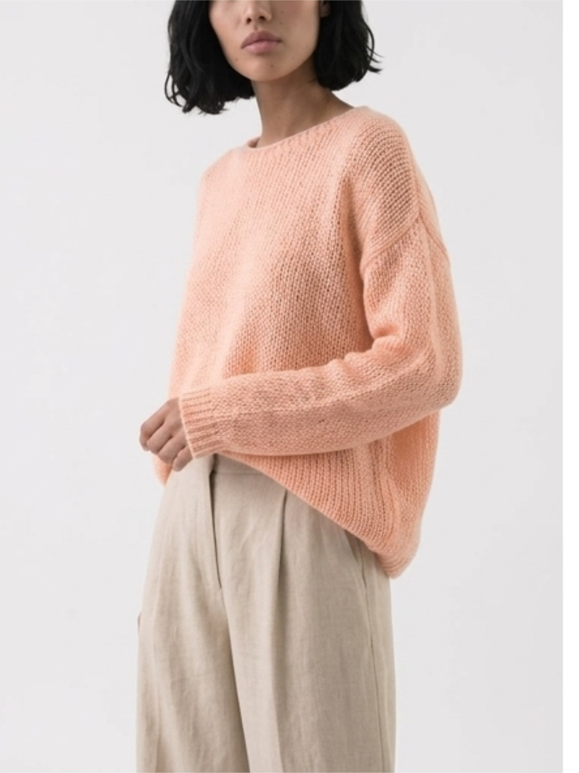 Handknit loose fit    ITEM # 6-B 681810